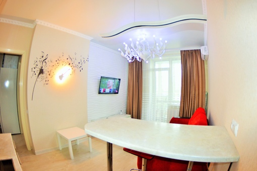 Евро 2-х комнатная на Ставровская 1